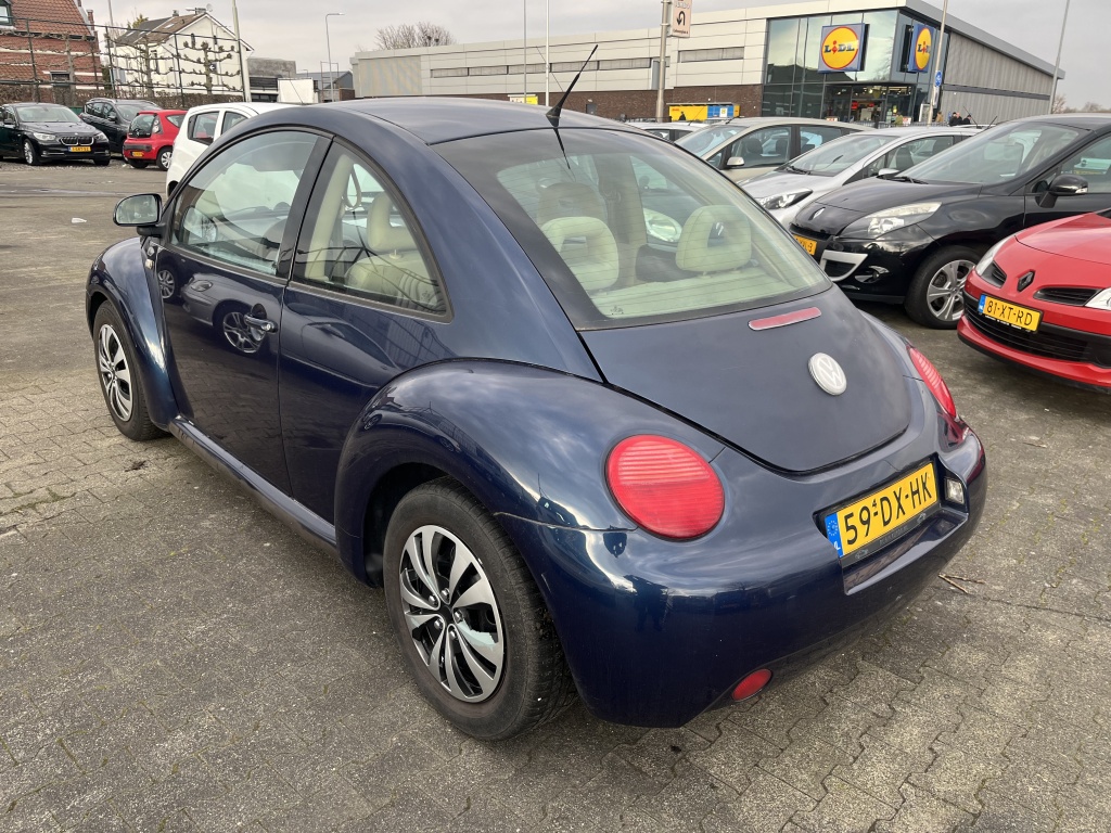 36806832-2.jpg
