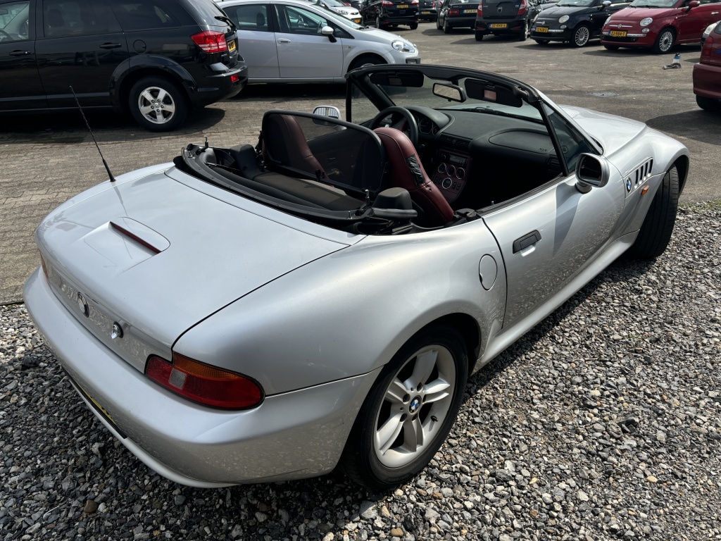39617921-3.jpg