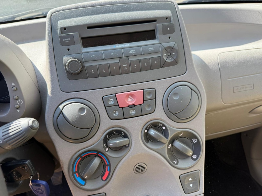 45870694-5.jpg