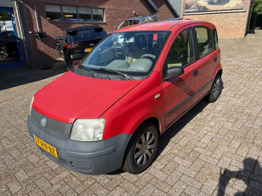 47768593-0.jpg