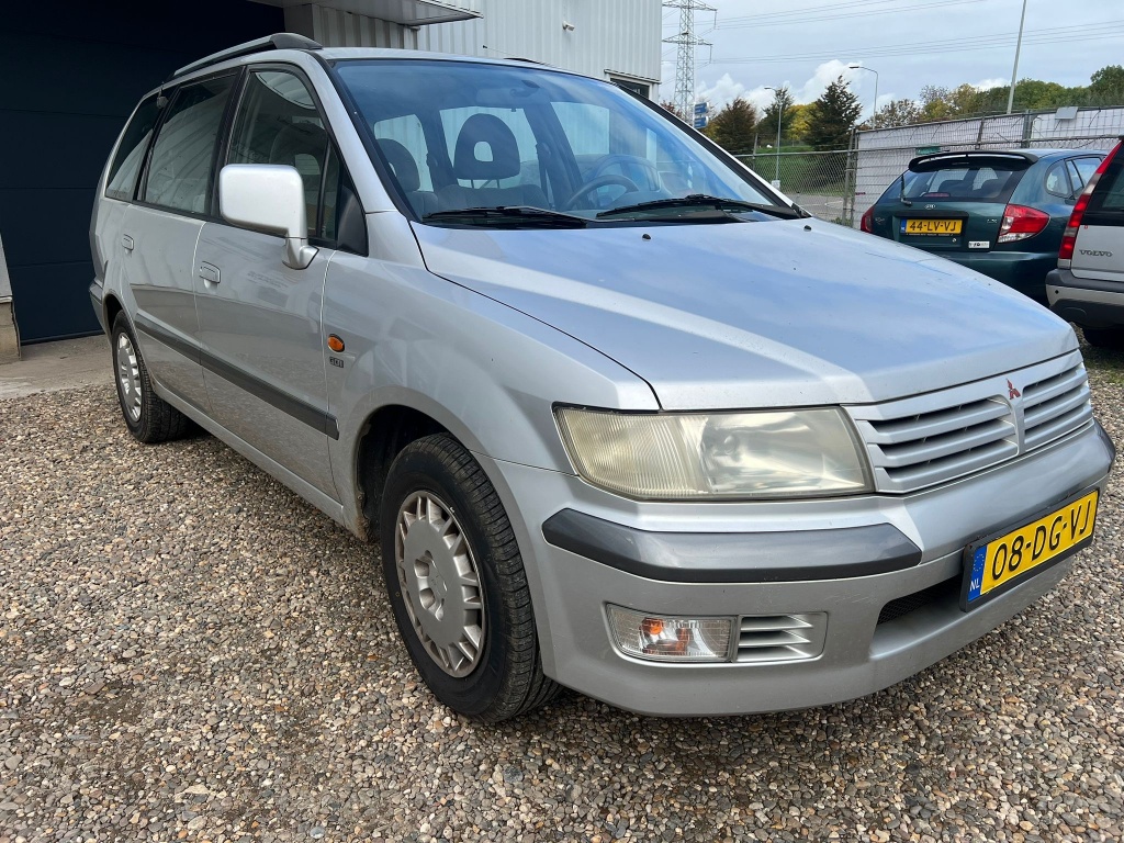 48515329-1.jpg