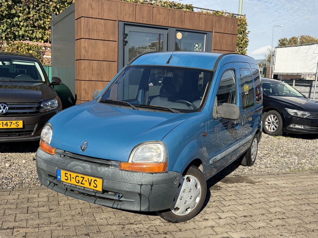 57778381 0.jpg